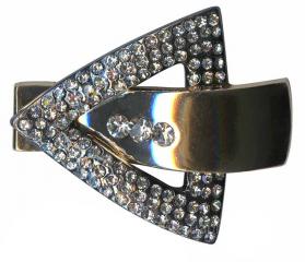 Almacén de tienda de accesorios KiRMaX